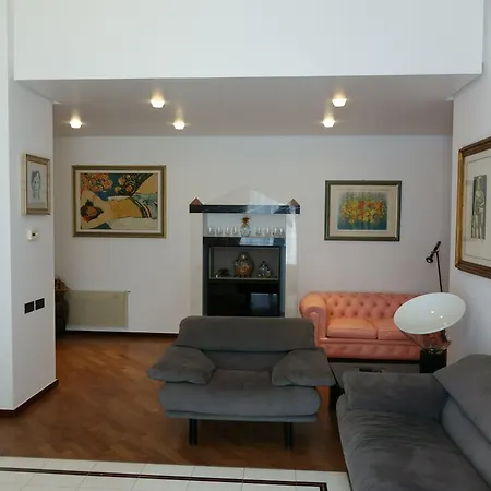 فندق مبيت وإفطار Amadeus Luxury ماتيرا